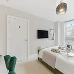 Lambert House Two Apartment Harrogate