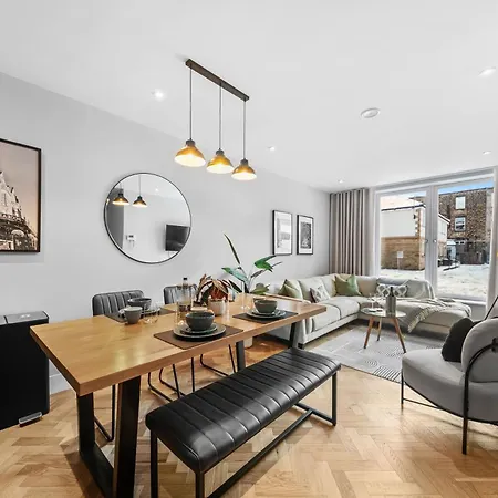 Διαμέρισμα Lambert House Two Χαρογκέιτ